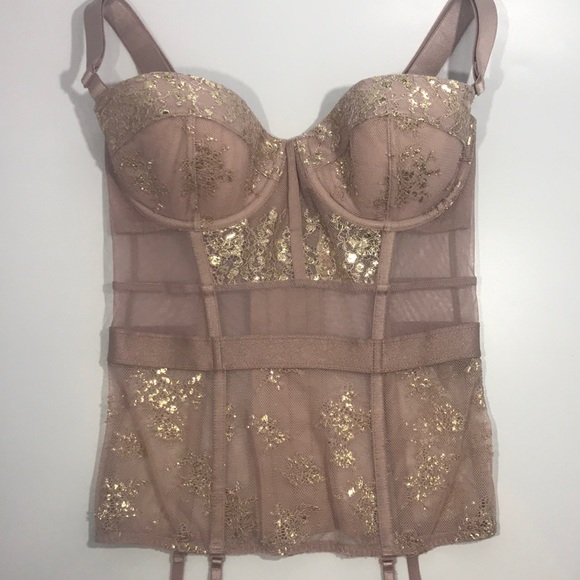 Damaged Victoria’s Secret Shine Lace Corset - Picture 14 of 17